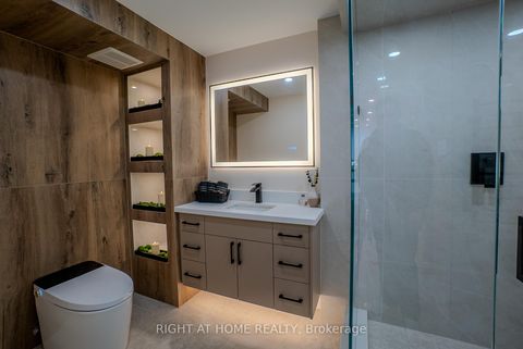 Photo 27 at 608 - 447 Walmer Road, Forest Hill South, Toronto