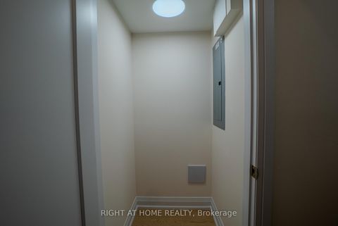 Photo 28 at 608 - 447 Walmer Road, Forest Hill South, Toronto