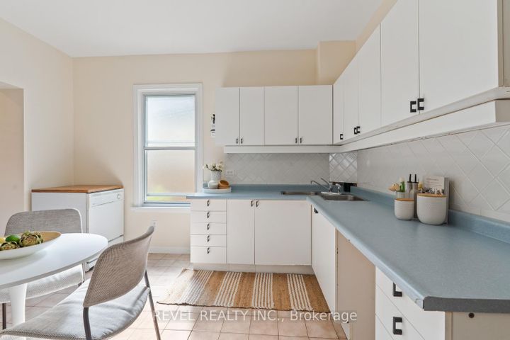 Photo 7 at 237 Bartlett Avenue, Junction, Toronto