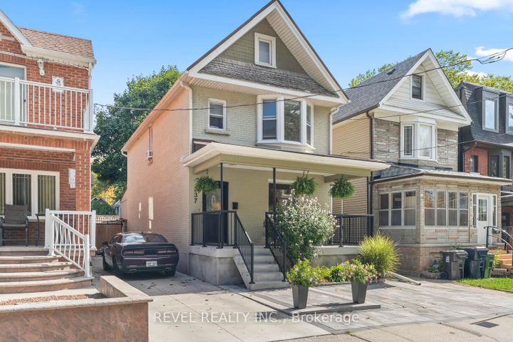 Photo 25 at 237 Bartlett Avenue, Junction, Toronto