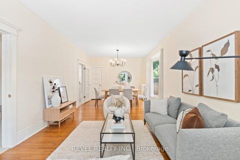 Photo 2 at 237 Bartlett Avenue, Junction, Toronto