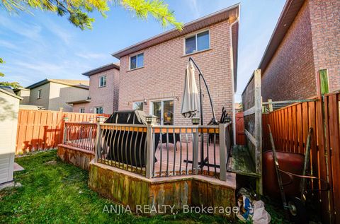 Photo 46 at 97 Blackthorn Drive, Maple, Vaughan