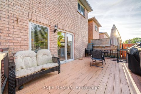 Photo 47 at 97 Blackthorn Drive, Maple, Vaughan