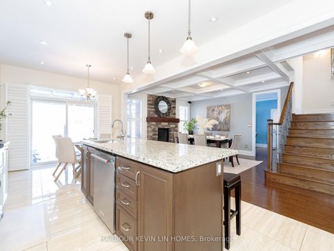 Photo 14 at 44 Philson Court, Cookstown, Innisfil