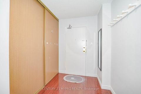 Photo 12 at 1708 - 100 Echo Point, L'Amoreaux, Toronto
