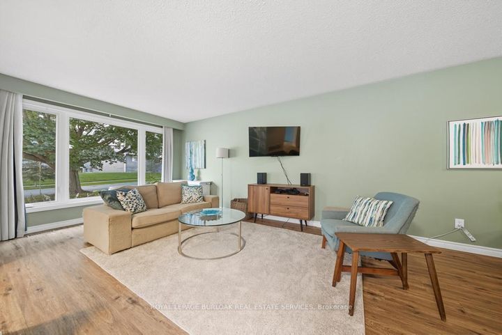 Photo 9 at 749 Hager Avenue, Brant, Burlington