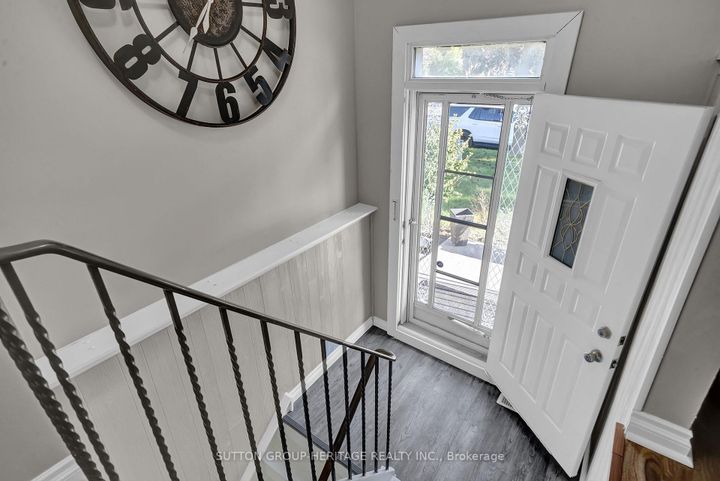 Photo 3 at 248 Northminister Court, Centennial, Oshawa