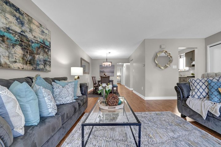 Photo 6 at 248 Northminister Court, Centennial, Oshawa