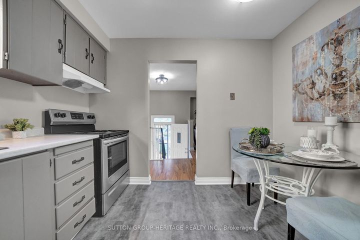 Photo 12 at 248 Northminister Court, Centennial, Oshawa
