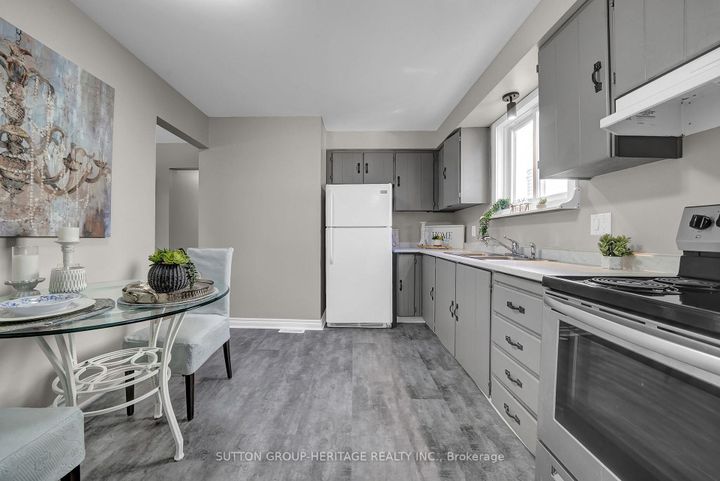 Photo 13 at 248 Northminister Court, Centennial, Oshawa