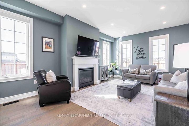 Photo 9 at 253 Kinsman Drive, Binbrook, Hamilton