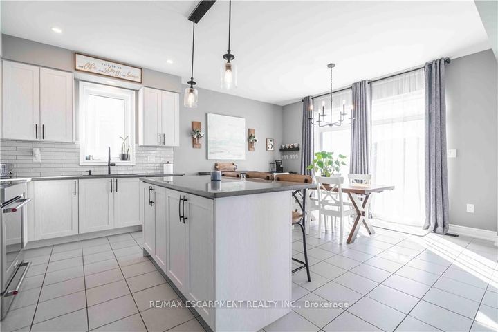 Photo 15 at 253 Kinsman Drive, Binbrook, Hamilton