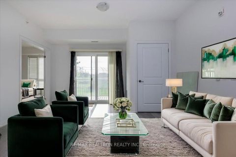 Photo 9 at 102 - 299 Cundles Road E, Alliance, Barrie