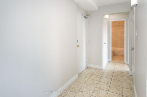 Photo 11 at 1409 - 10 Sunny Glenway, Flemingdon Park, Toronto