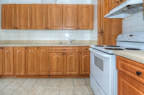 Photo 23 at 1409 - 10 Sunny Glenway, Flemingdon Park, Toronto