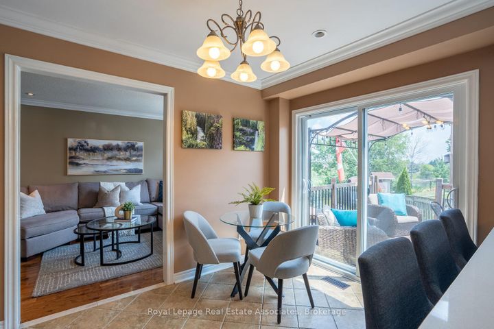 Photo 14 at 16 Sandyside Crescent, Fletcher's Meadow, Brampton