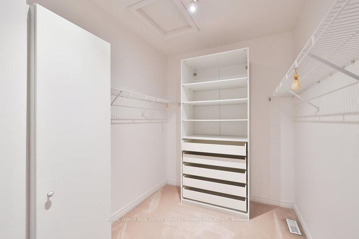 Photo 29 at 27 - 2165 Stavebank Road, Cooksville, Mississauga