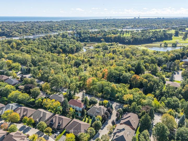 Photo 46 at 27 - 2165 Stavebank Road, Cooksville, Mississauga