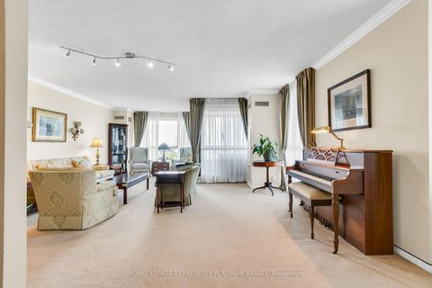 Photo 3 at 1202 - 3 Concorde Place, Don Mills, Toronto