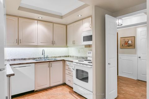 Photo 6 at 1202 - 3 Concorde Place, Don Mills, Toronto