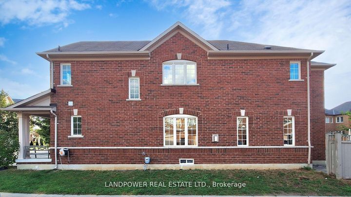Photo 35 at 6 Pyneside Street, Cornell, Markham