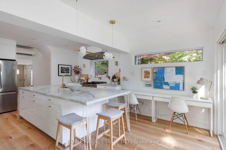 Photo 14 at 511 Riverside Drive, Lambton Baby Point, Toronto