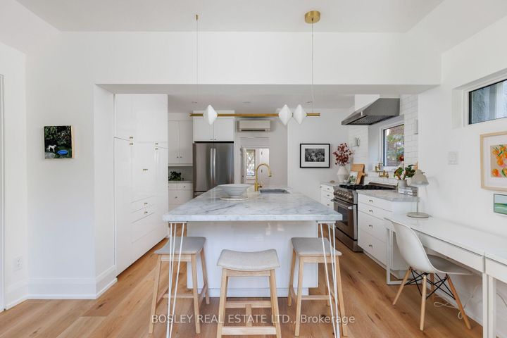 Photo 22 at 511 Riverside Drive, Lambton Baby Point, Toronto