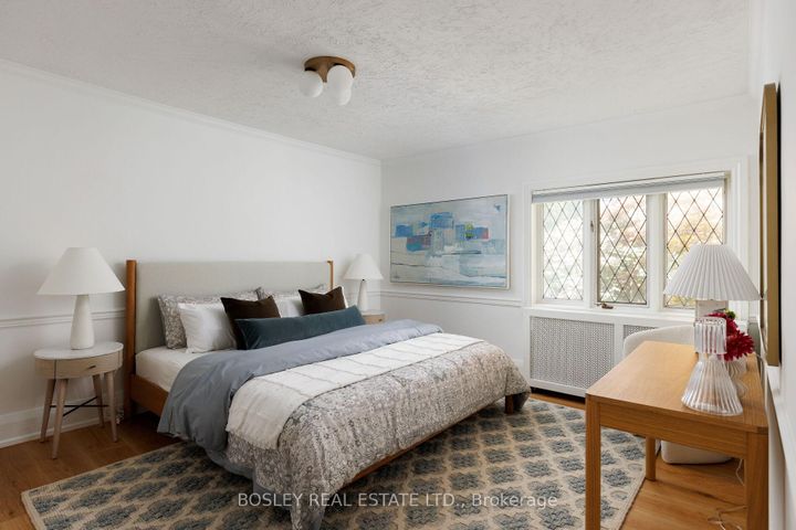 Photo 31 at 511 Riverside Drive, Lambton Baby Point, Toronto
