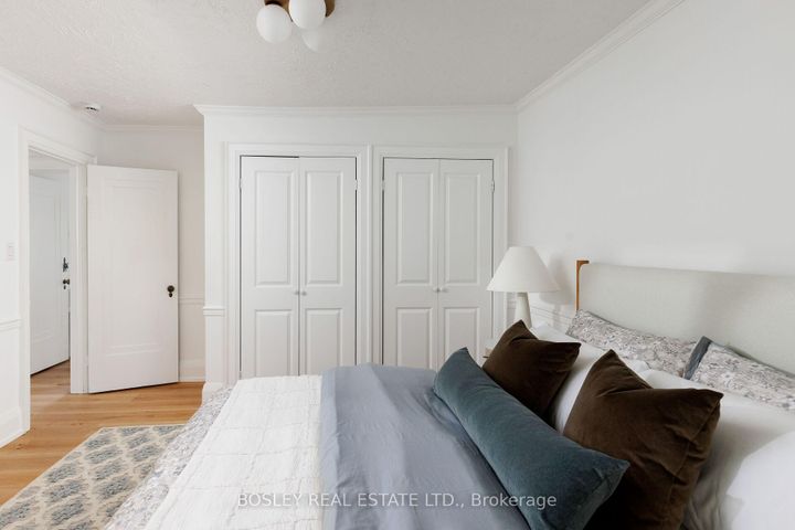 Photo 32 at 511 Riverside Drive, Lambton Baby Point, Toronto