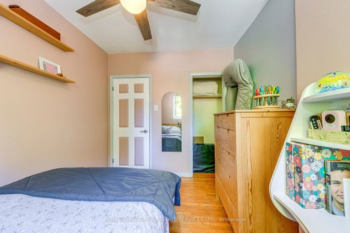 Photo 17 at 2257 Wiseman Court, Clarkson, Mississauga