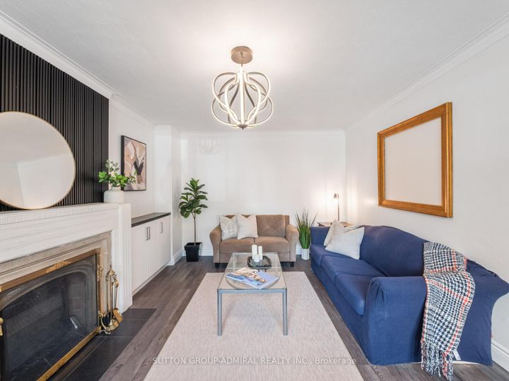Photo 3 at 759 Eglinton Avenue E, Leaside, Toronto