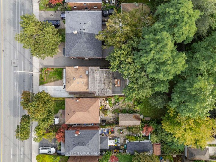 Photo 43 at 759 Eglinton Avenue E, Leaside, Toronto