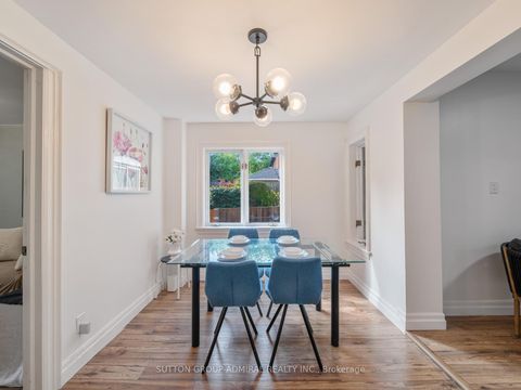 Photo 8 at 759 Eglinton Avenue E, Leaside, Toronto