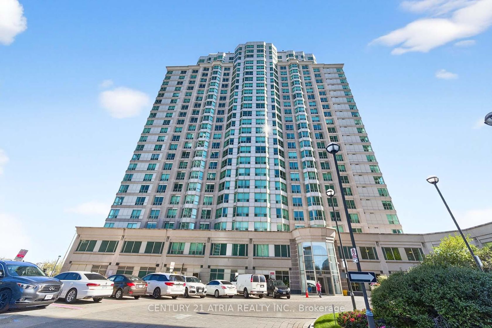 1115 - 11 Lee Centre Drive, Woburn, Toronto 