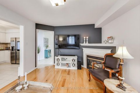 Photo 11 at 65 Red River Crescent, Woodland Hill, Newmarket