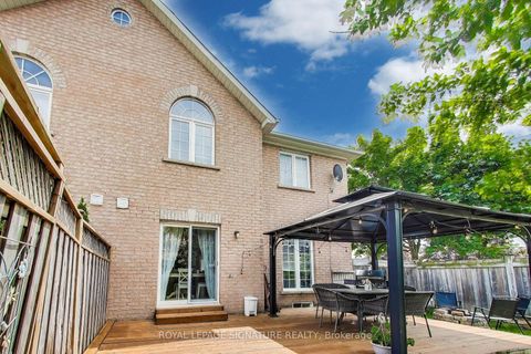 Photo 32 at 65 Red River Crescent, Woodland Hill, Newmarket