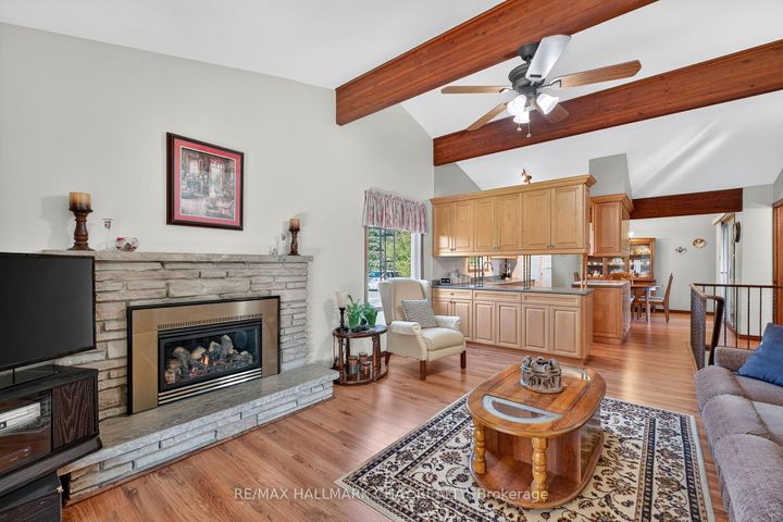Photo 14 at 3735 9th Line, Rural Bradford West Gwillimbury, Bradford West Gwillimbury