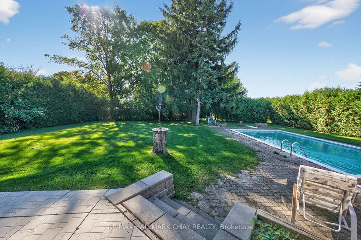 Photo 32 at 3735 9th Line, Rural Bradford West Gwillimbury, Bradford West Gwillimbury
