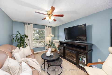 Photo 13 at 6 Andrew Court, Newcastle, Clarington