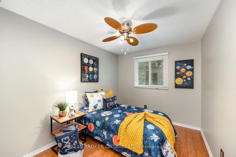 Photo 16 at 6 Andrew Court, Newcastle, Clarington