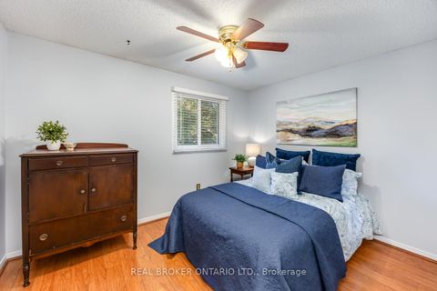 Photo 17 at 6 Andrew Court, Newcastle, Clarington