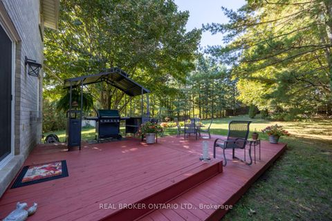 Photo 22 at 6 Andrew Court, Newcastle, Clarington
