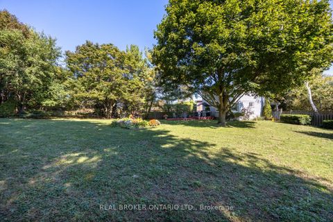 Photo 27 at 6 Andrew Court, Newcastle, Clarington