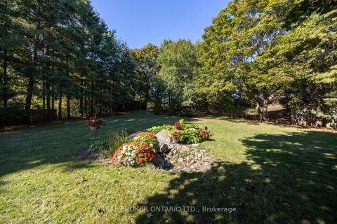 Photo 31 at 6 Andrew Court, Newcastle, Clarington