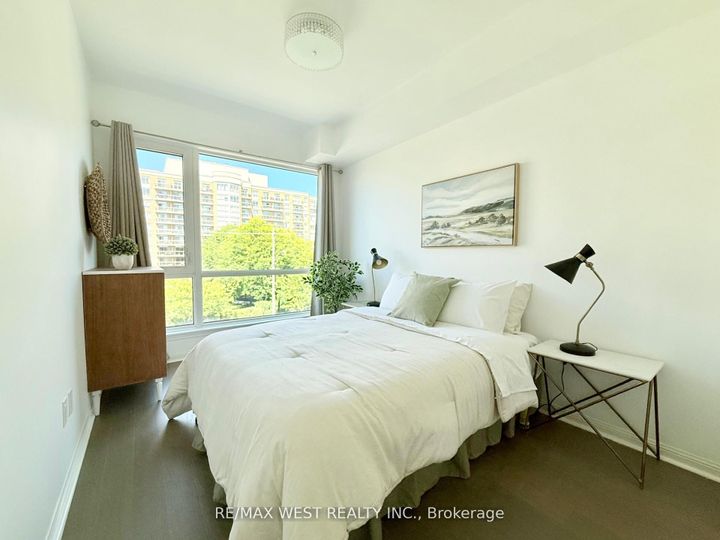 Photo 9 at 310 - 639 Lawrence Avenue W, Lawrence, Toronto