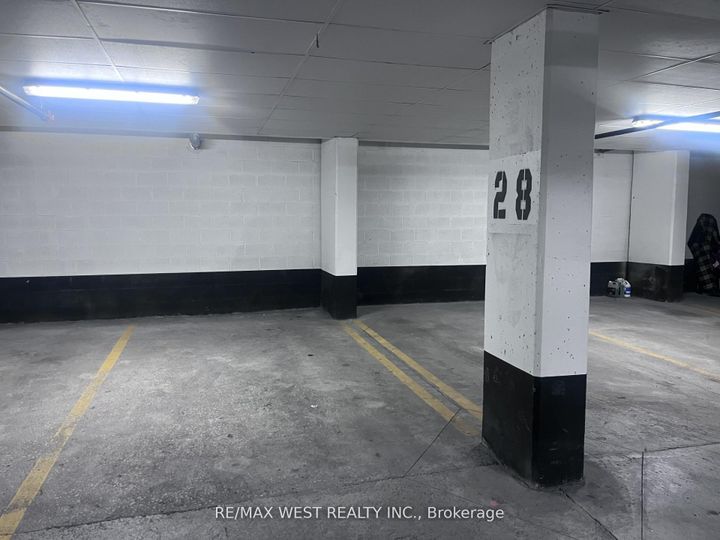 Photo 22 at 310 - 639 Lawrence Avenue W, Lawrence, Toronto