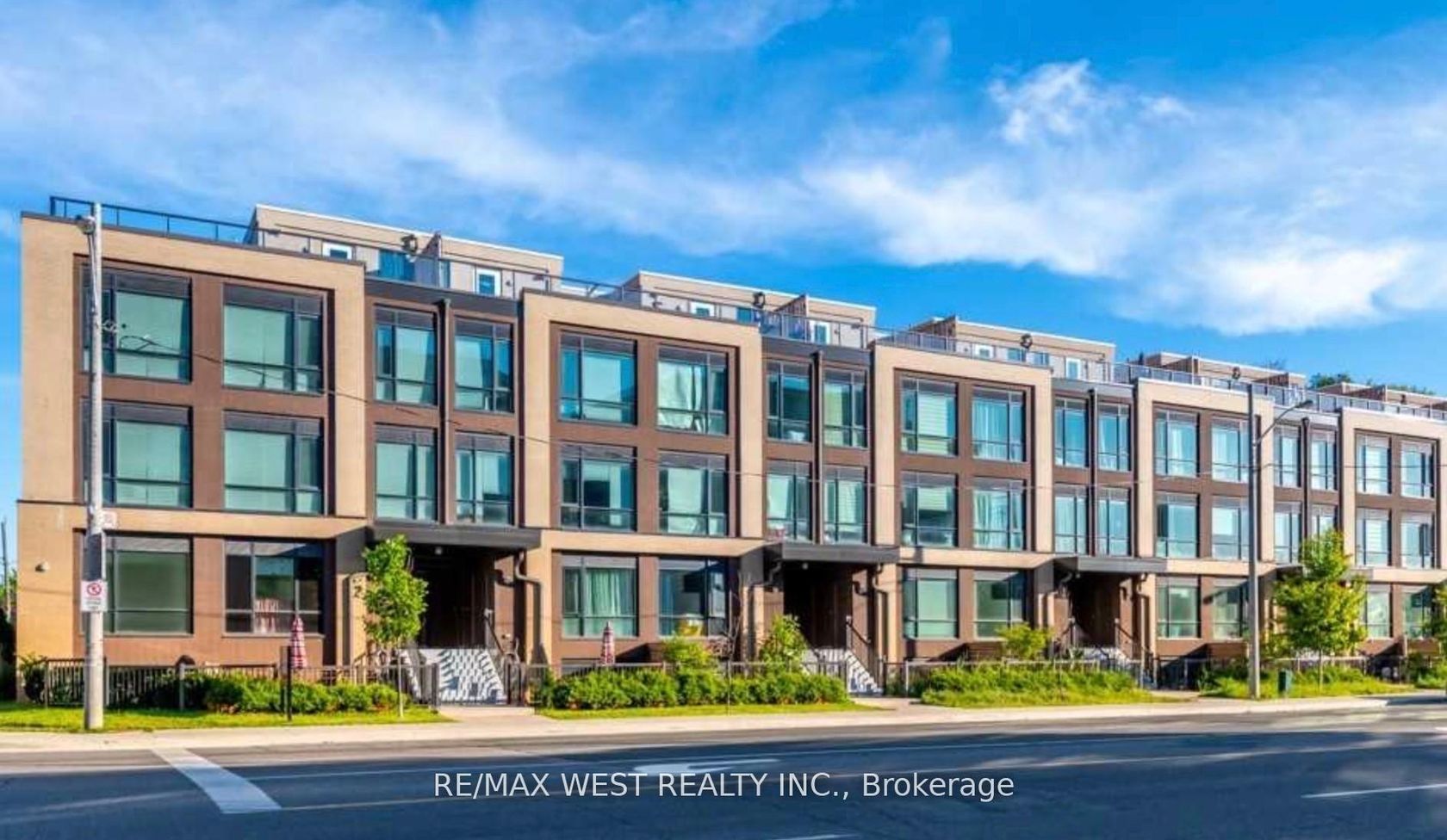 310 - 639 Lawrence Avenue W, Lawrence, Toronto by Alessia Polo 310 - 639 Lawrence Avenue W, Lawrence, Toronto