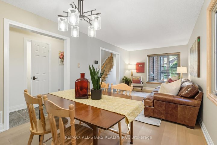Photo 7 at 1094 Longbow Drive, Liverpool, Pickering