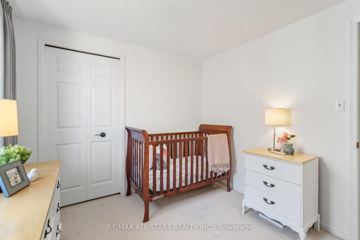 Photo 28 at 1094 Longbow Drive, Liverpool, Pickering