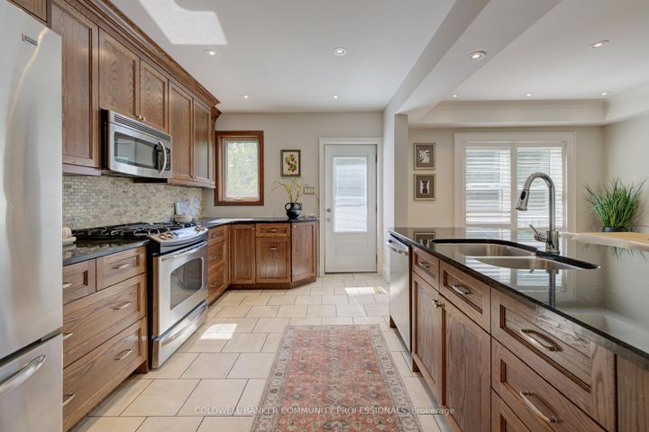 Photo 14 at 29 Linwood Avenue, Kirkendall, Hamilton